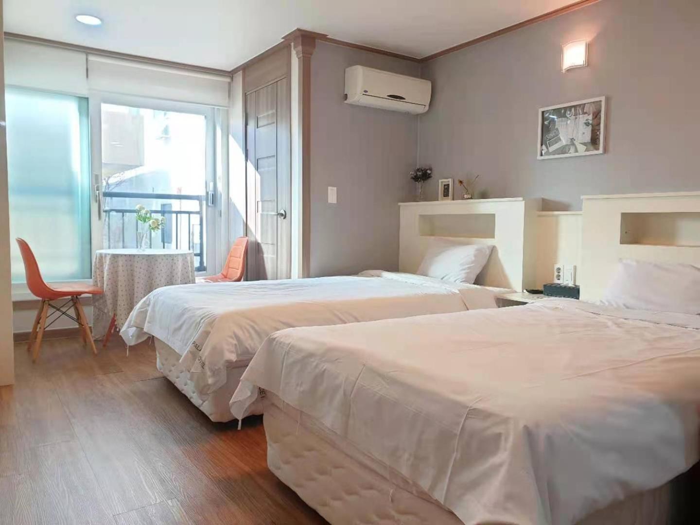 Hy Choi Hostel Seogwipo Ngoại thất bức ảnh